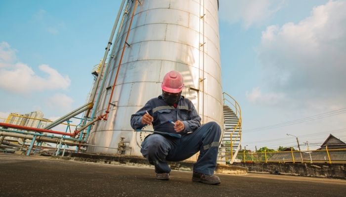 Solusi Pencegahan dan Perbaikan Kebocoran Tangki Minyak   