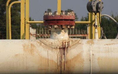 Cara Mengatasi Korosi di Industri Minyak dan Gas dengan FRP Wrapping